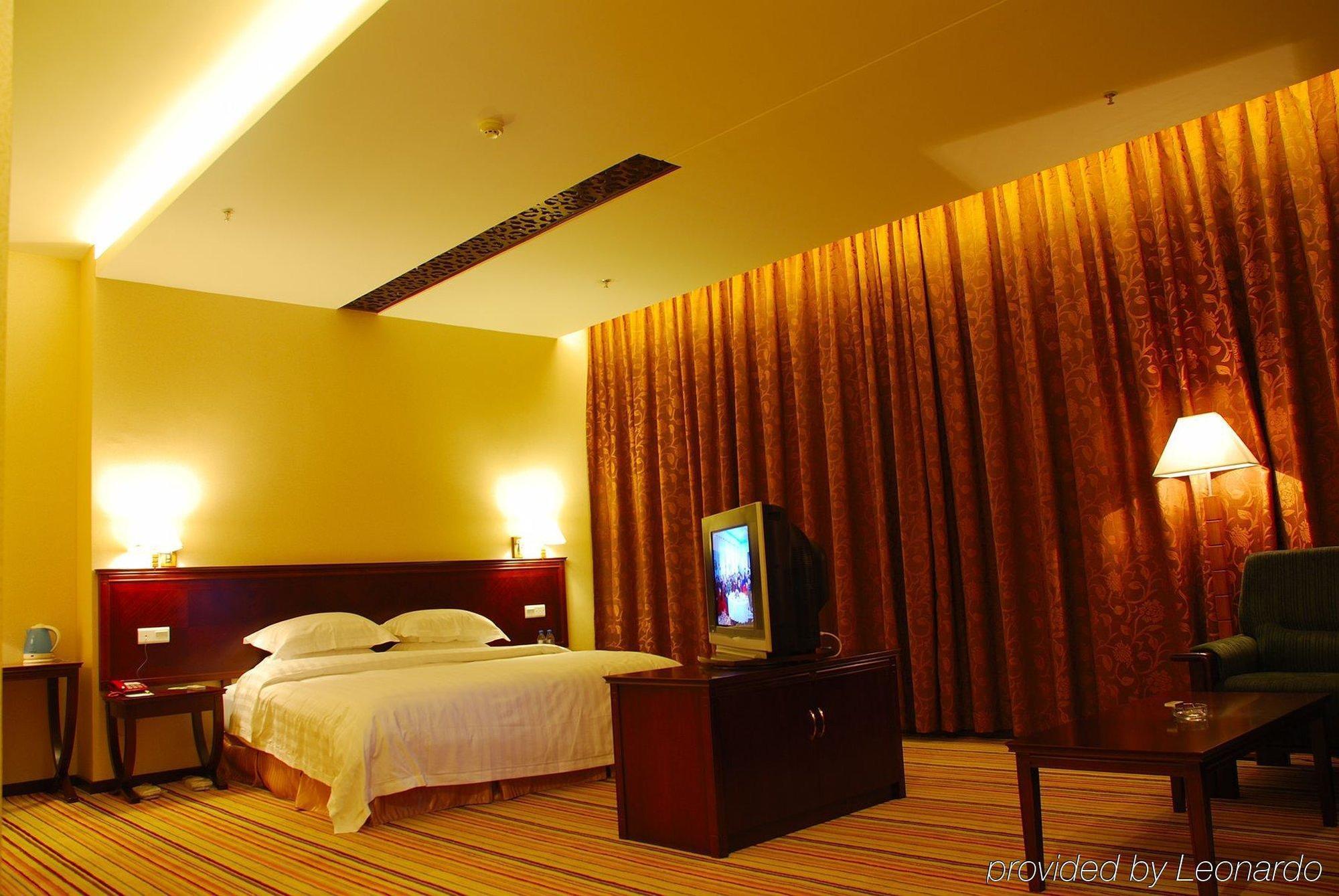Vienna Hotel Guangzhou Shaheding Metro Station Exterior photo
